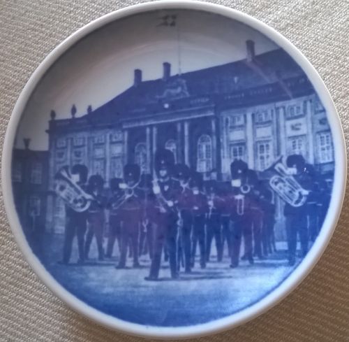 Royal Copenhagen Vagtparaden mini-plate