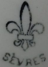 Fleur-de-lis mark