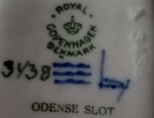 How to date Royal Copenhagen porcelain (1935 - 2014)