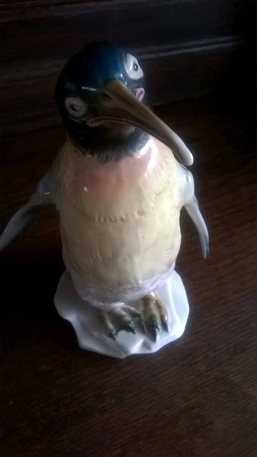 Karl ENS Volkstedt figurka pingwina