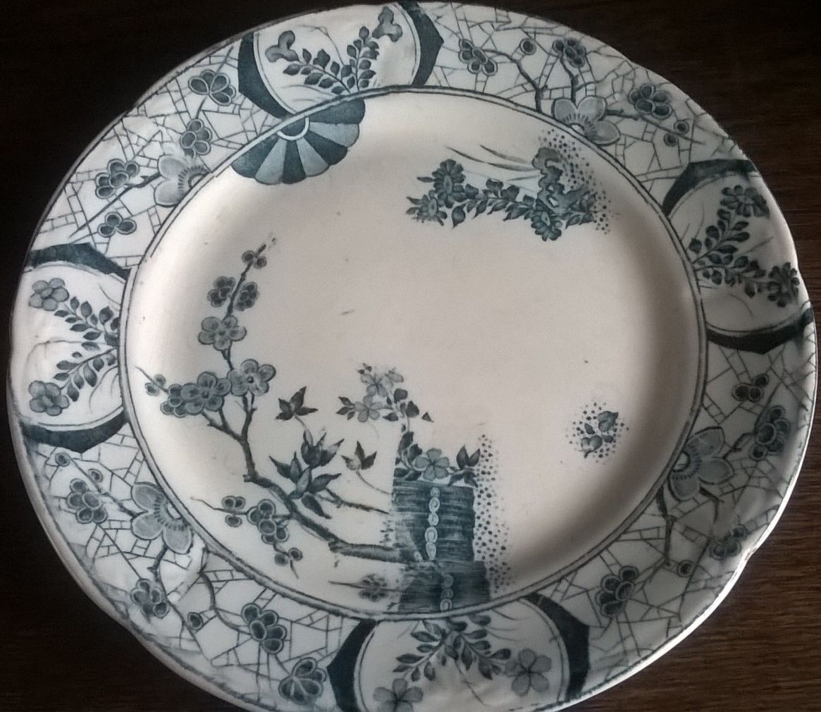 Petrus Regout Nankin plate