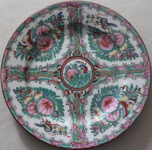 Vintage Macau Rose Medallion plate