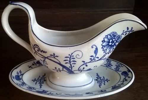 Villeroy & Boch antique Dresden gravy boat